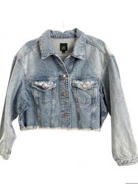 Wild Fable Light Blue Cropped Denim Jacket with Frayed Hem. Like new.